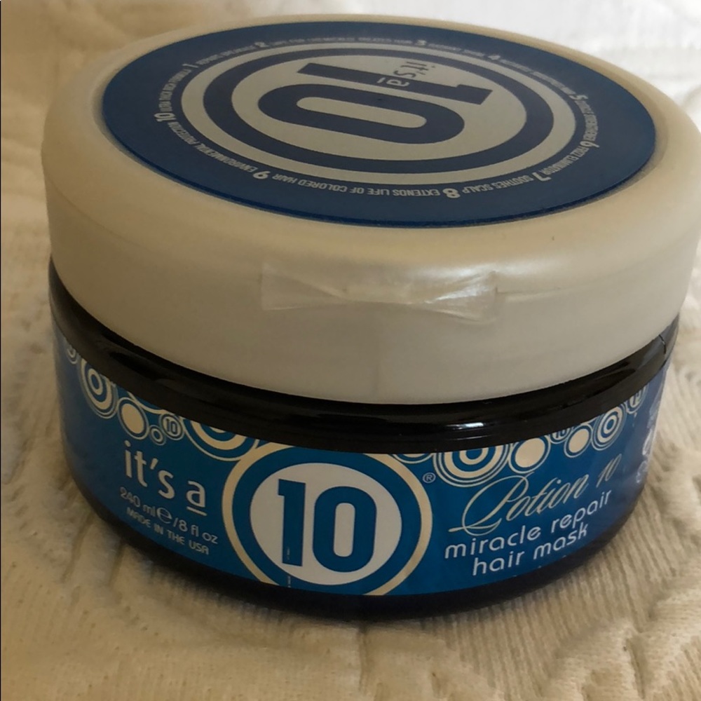 It’s a 10 Potion 10 miracle repair hair mask